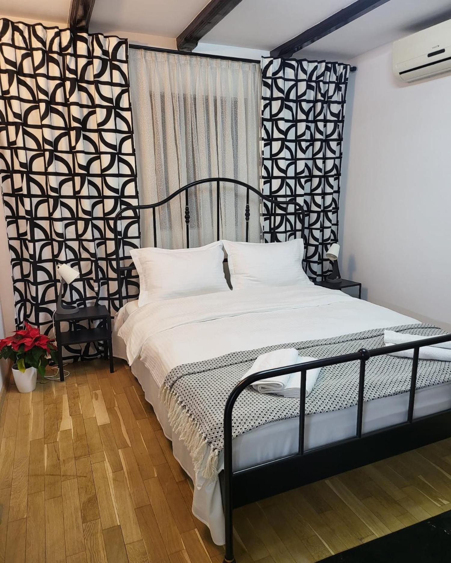 Adac Boutique Hotel Pantelimon Exterior photo